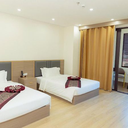 Hong Van Grand Hotel Mong Cai Exterior photo