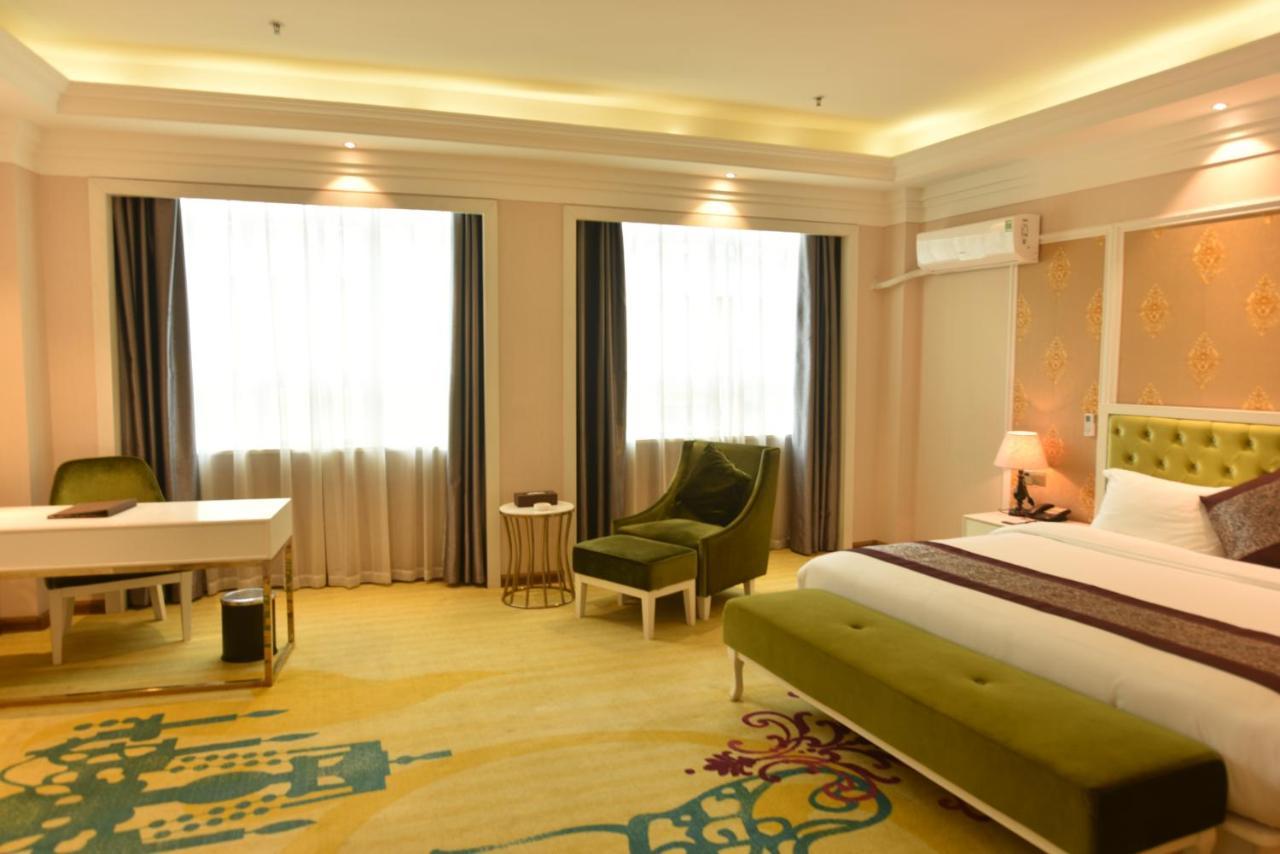 Hong Van Grand Hotel Mong Cai Exterior photo